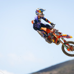 PRADO VUELVE A FIRMAR CON KTM PARA 2027